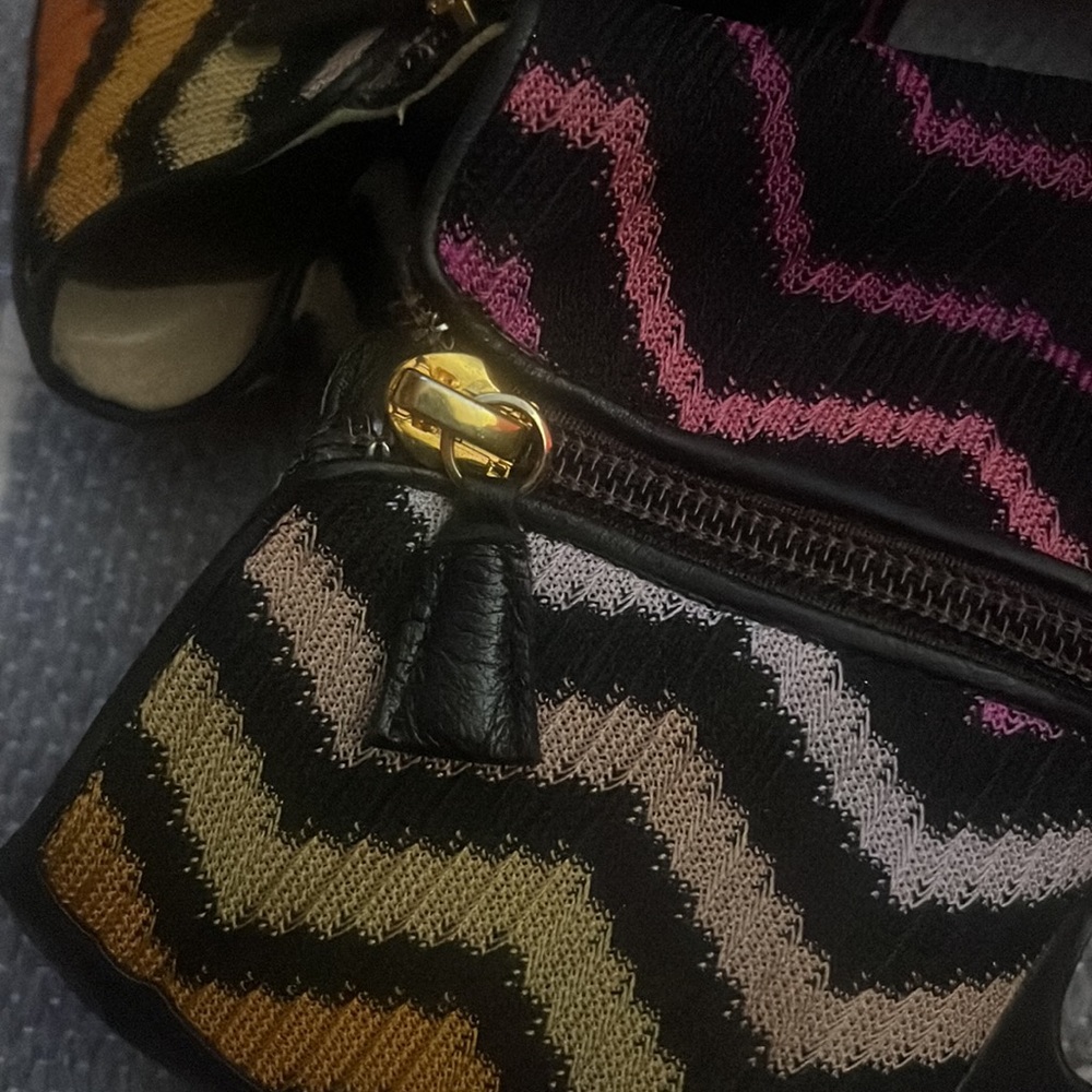 Shoes - Picture 5 of 12